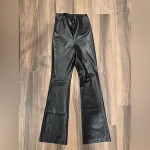 Aritzia leather leggings